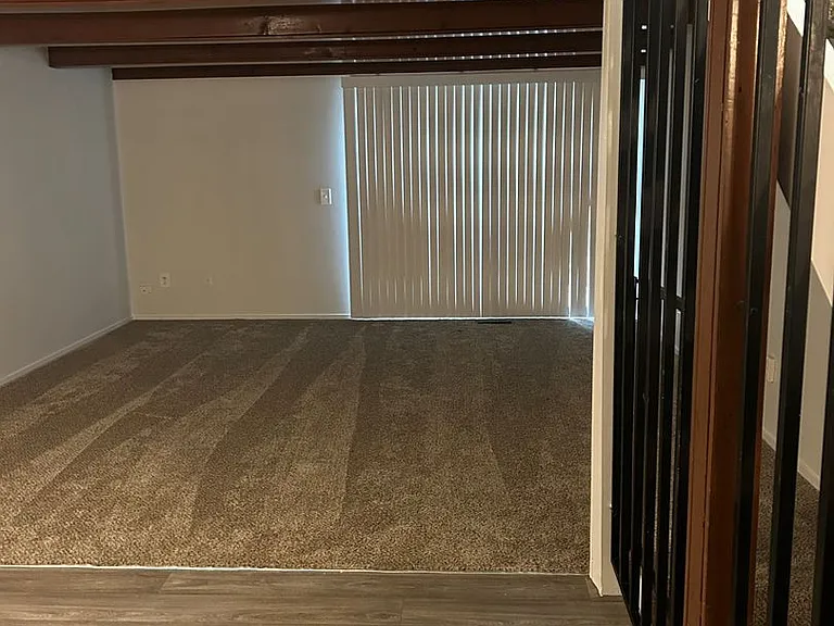 ESTATES ON MAIN — Photo 99