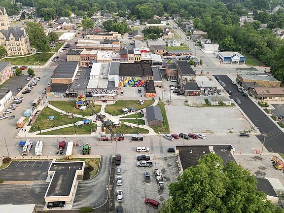 5th image of 229 W Kellner Blvd