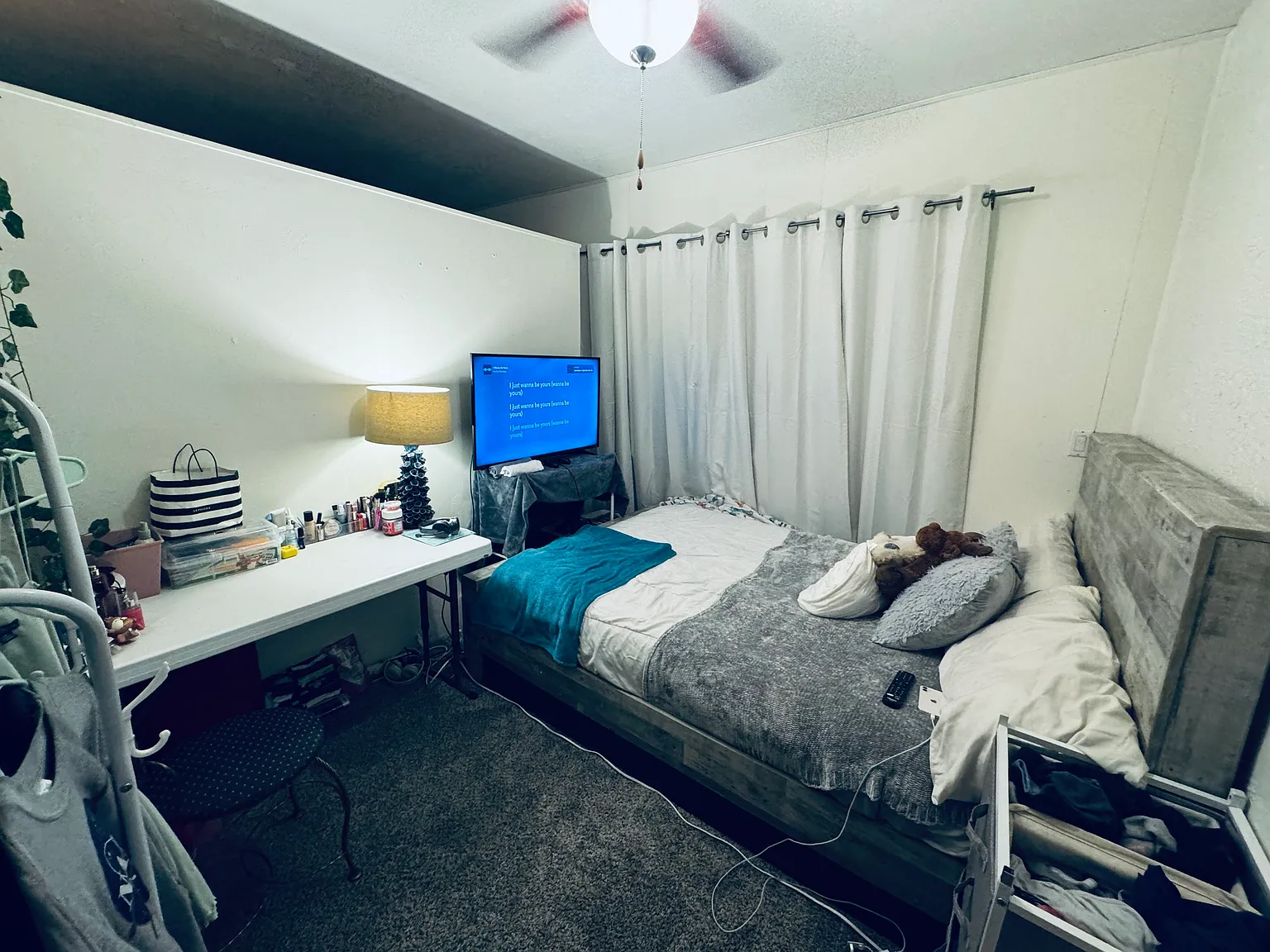 4 bed, 2288 sqft, $3,500 — Photo 4