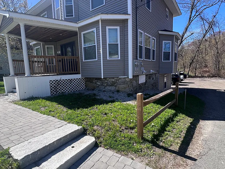 South Ave — Photo 23