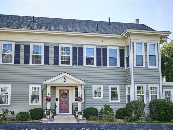 1 Olson St #A, Wilmington, MA 01887
