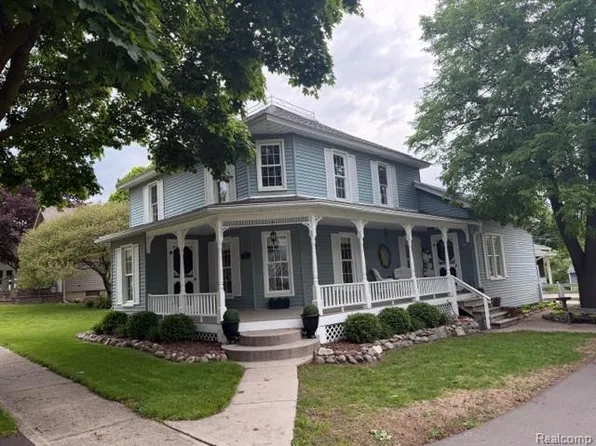 5431 Main St, Dryden, MI 48428