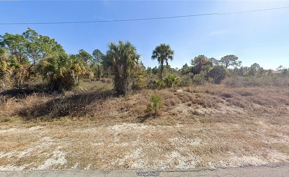 2nd image of 1908 Moore Ave