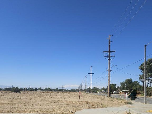 3rd image of Ave L4 Vic 35th Stw