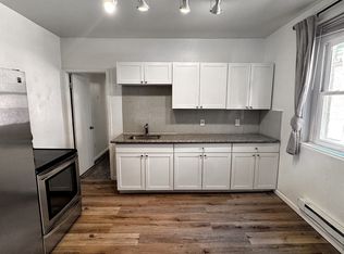 240 Main St #2D, Longmont, CO 80501