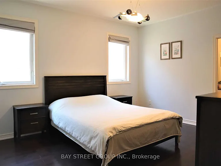 9 Eber St — Photo 14