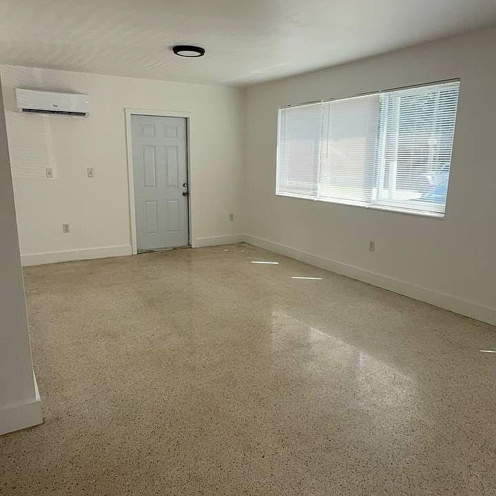 1st image of 501 NE 82nd Ter
