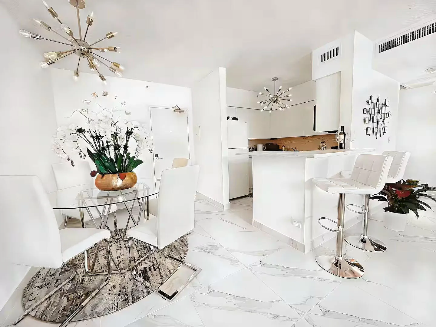 1 bed, 1.0 bath, 729 sqft, $5,000 — Photo 4