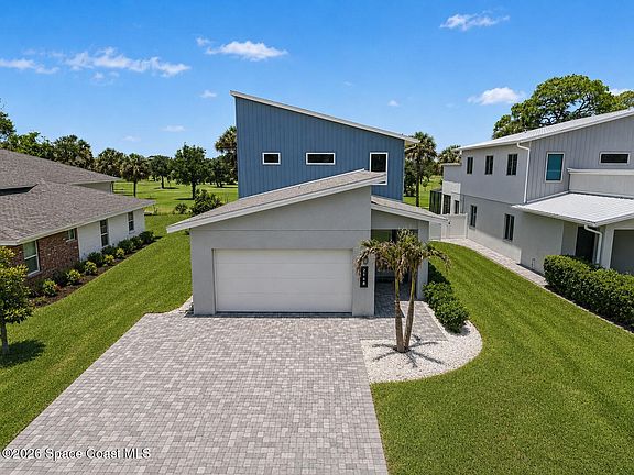 2nd image of 2188 Country Club Rd