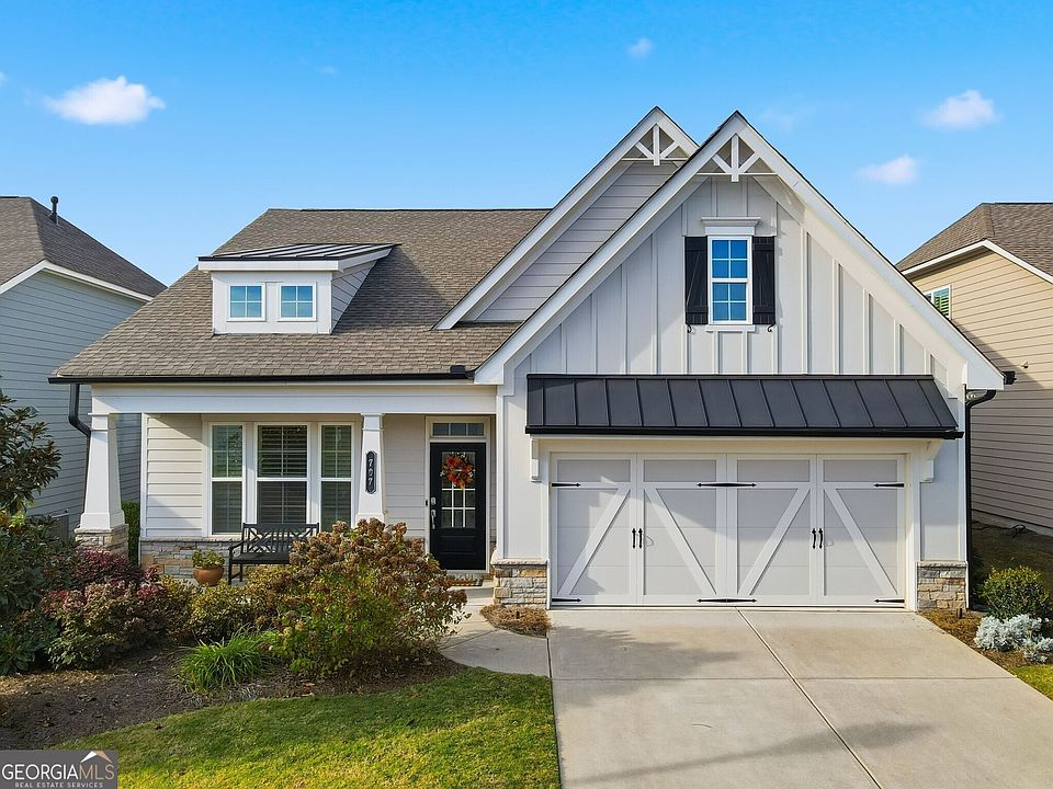 1st image of 707 Evergreen Ln