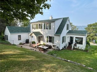 86 Salt Point Rd, Watkins Glen, NY 14891
