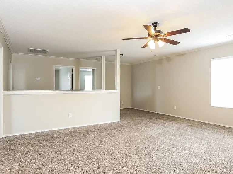 1005 Gelfield Rd — Photo 9