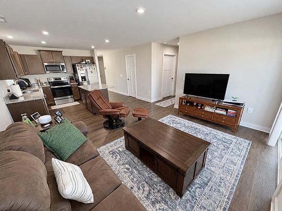 5th image of 2128 Wexley Dr