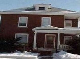 739 W Mullan Ave, Waterloo, IA 50701