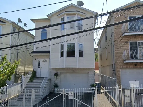 17 Longworth St, Newark City, NJ 07102