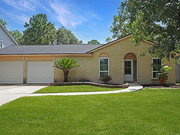 3rd image of 17119 Mellow Ridge Dr
