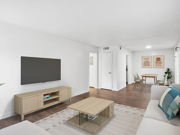 The Pines at Manhattan — Photo 12