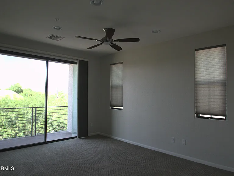 2090 S Dorsey Ln #1046 — Photo 31