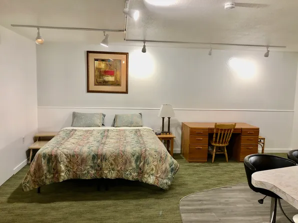 102 N Maple Ave, Rapid City, SD