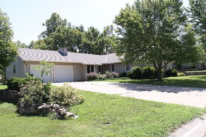 1st image of 1605 Hickok Dr