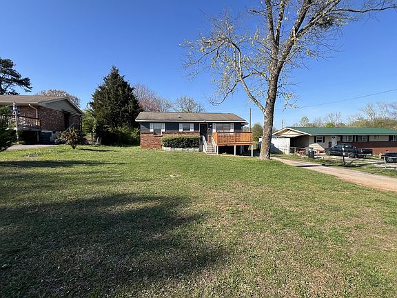 2nd image of 6225 Bonny Oaks Dr