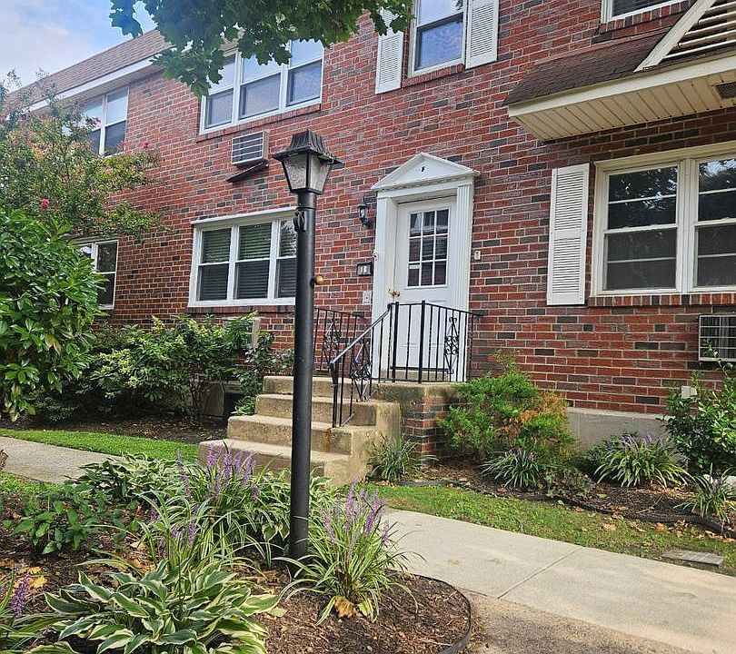 1st image of 107 Rutgers Ave APT F2