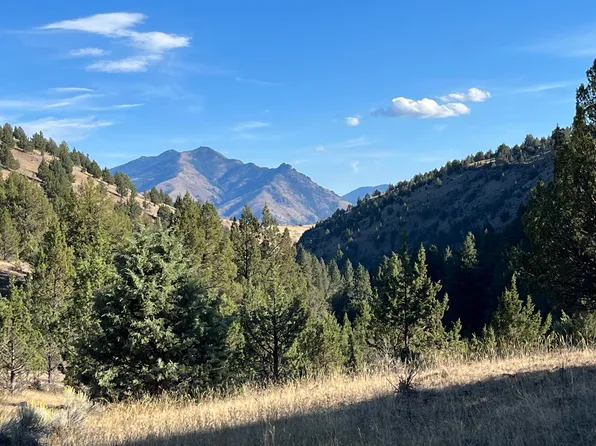 Cummings Creek Rd, Mount Vernon, OR 97865