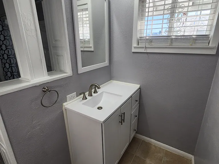 1909 Cherry Ln — Photo 21
