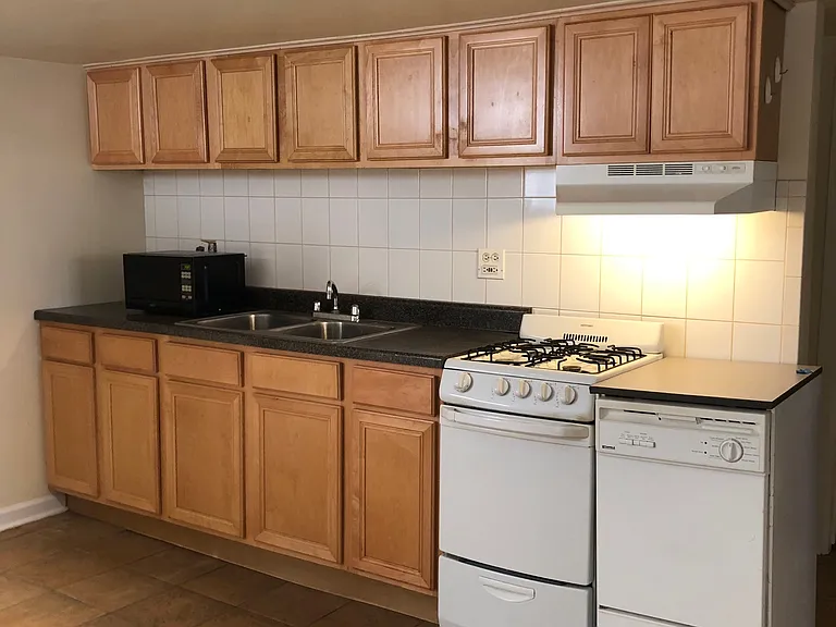4922 N Claremont Ave #G — Photo 12