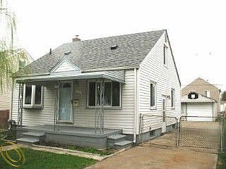 2nd image of 1761 E Goulson Ave