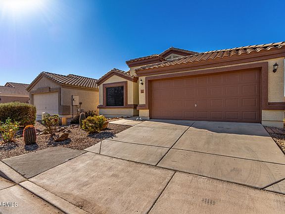 3rd image of 23944 N HIGH DUNES Drive