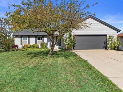 3242 West Kimberly AVENUE, Greenfield, WI, 53221