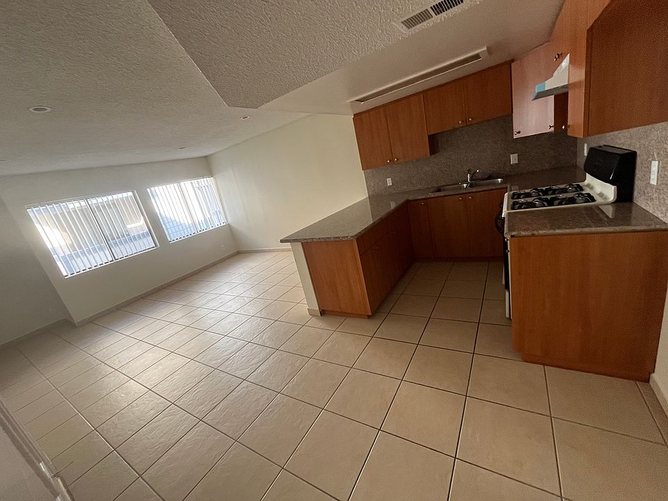 2nd image of 1016 Winchester Ave #28