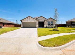 404 Marsh St, Cleburne, TX 76033