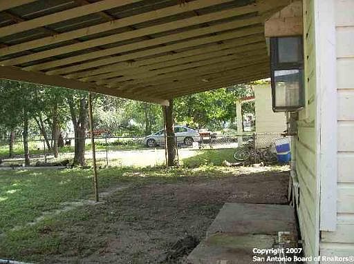 2nd image of 256 QUINTA ROAD