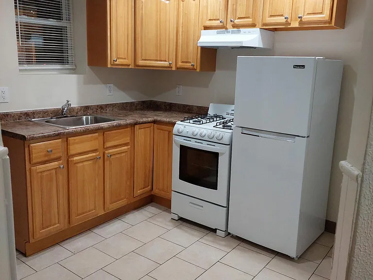 3150 Agate St — Photo 5
