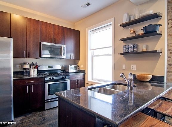 5th image of 2610 N Whipple St APT 2