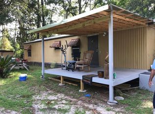 1637 Nassau St, Southport, FL 32409