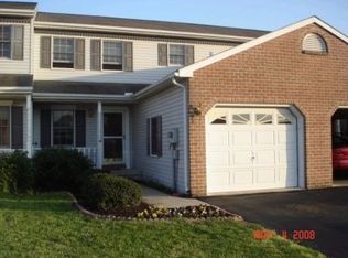 721 W 6th St, Lititz, PA 17543