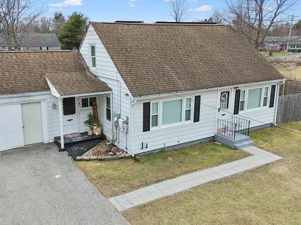 119 Acrebrook Rd, Springfield, MA 01129