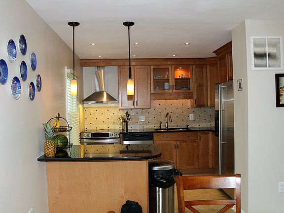 Upper Level - Kitchen