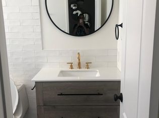 421 Narcissus Ave, Corona Del Mar, CA 92625