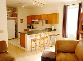 1900 W Warner Ave #1F, Chicago, IL 60613