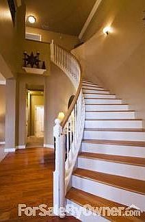 Grand Landing
						:
						Grand stairwell leading to loft, bedrooms #3-5, bathroom, and walk-in attic