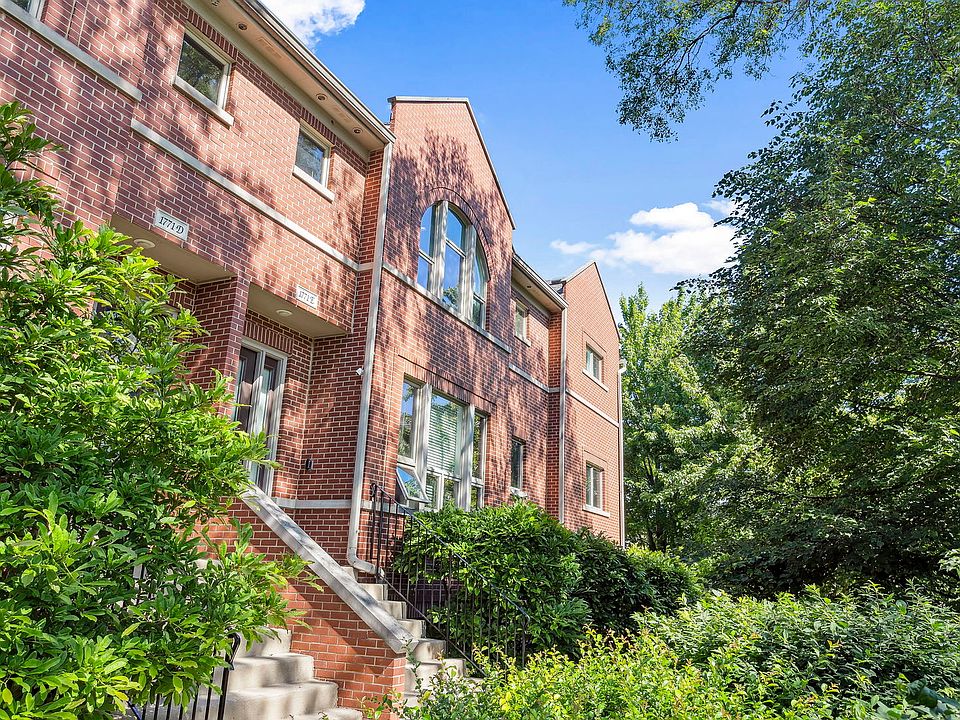 1st image of 1771 Dewes St APT E