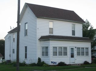419 Jackson St, Brooklyn, IA 52211
