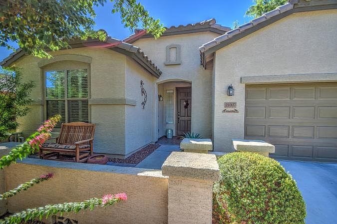 1st image of 21007 E Stonecrest Dr