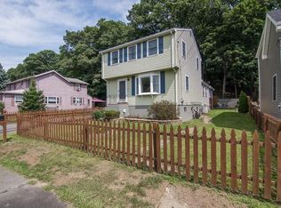 27 Hesper St, Saugus, MA 01906