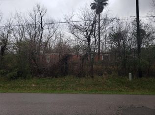 1305 Rymal Rd, Alvin, TX 77511