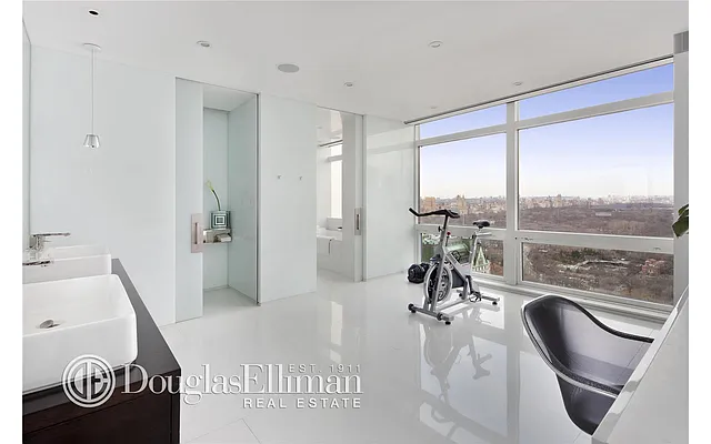 Sold by Douglas Elliman | media 14